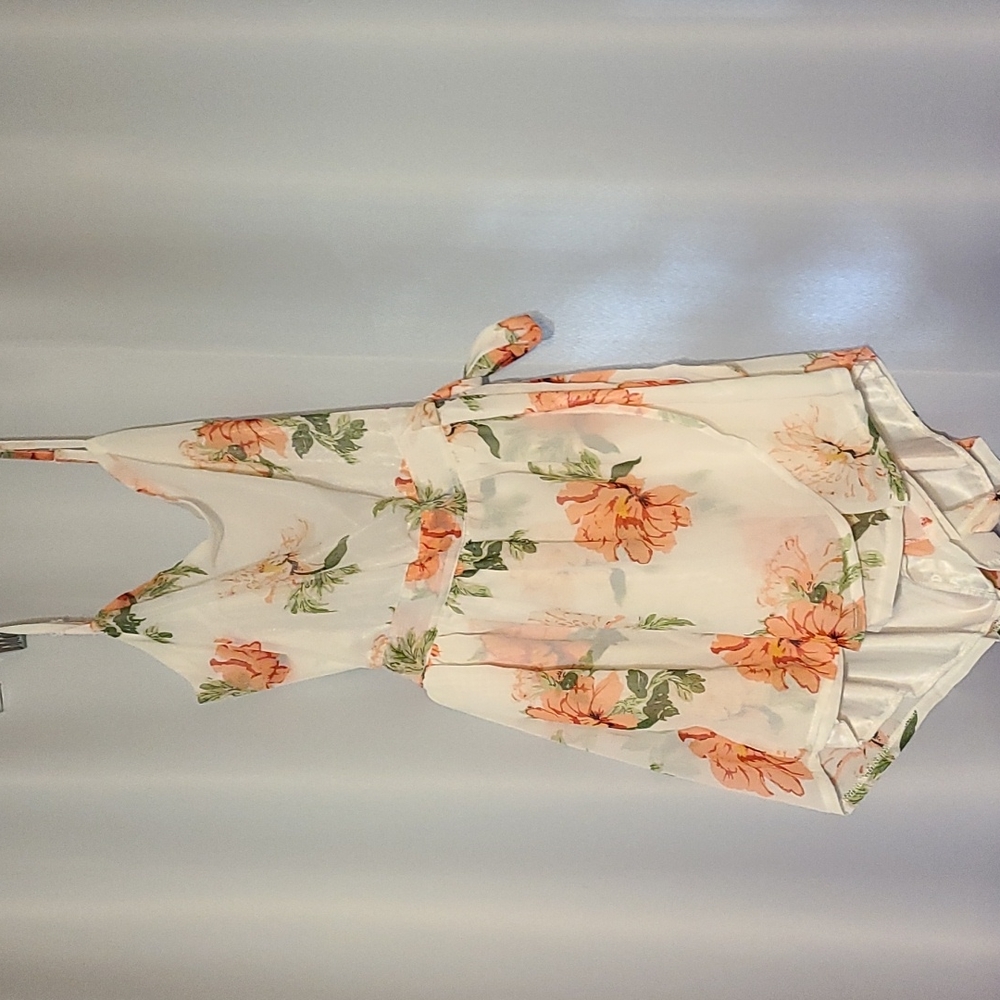 Romwe Romper, Medium, White with pink floral